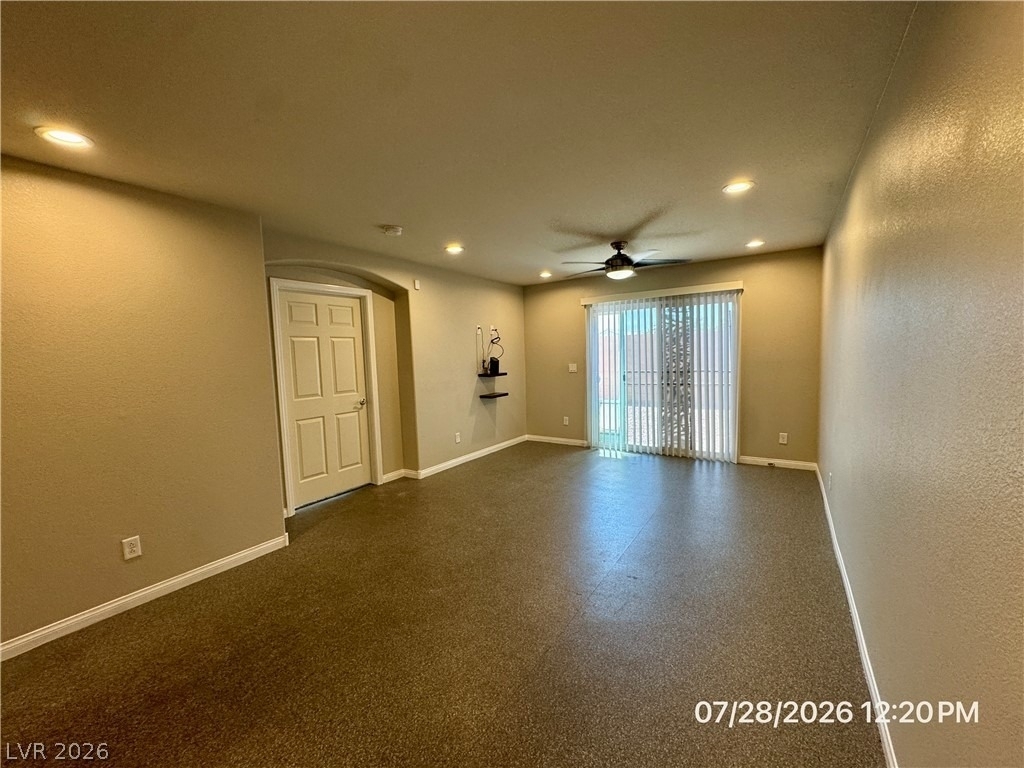 6049 Thistle Meadow Avenue - Photo 41