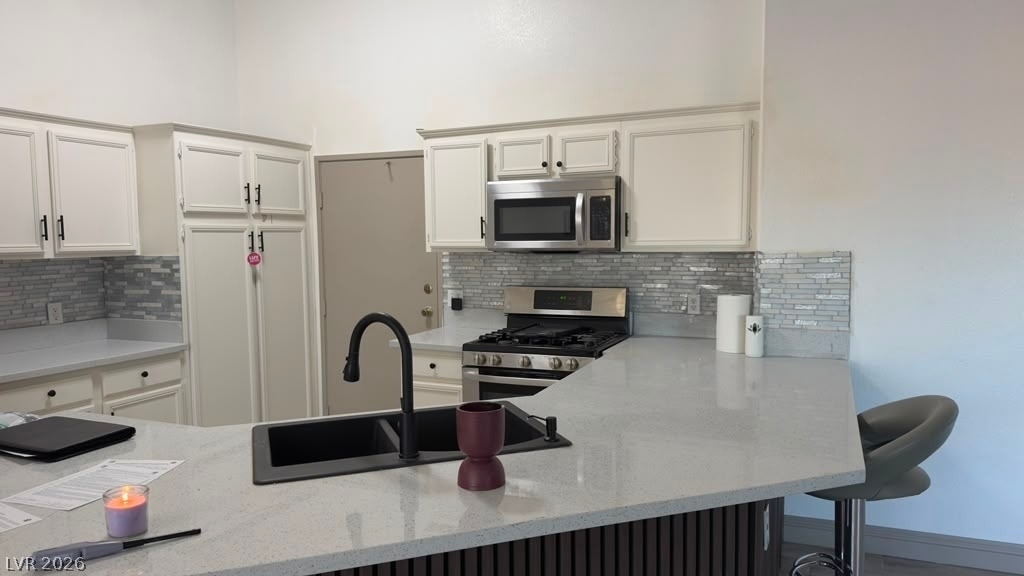 2050 N Los Feliz Street - Photo 11