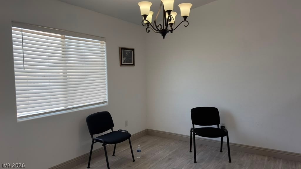 2050 N Los Feliz Street - Photo 5