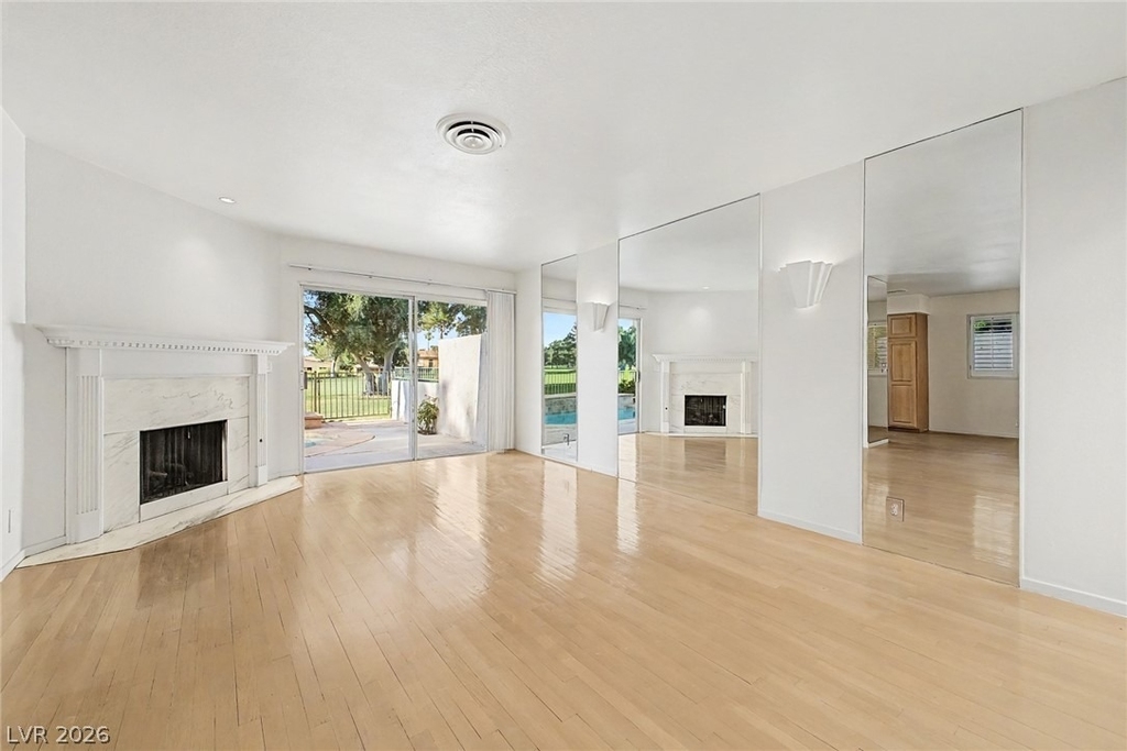 3159 Bel Air Drive - Photo 4