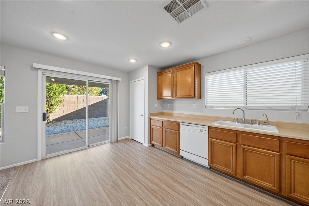 9021 Spirit Canyon Avenue - Photo 6
