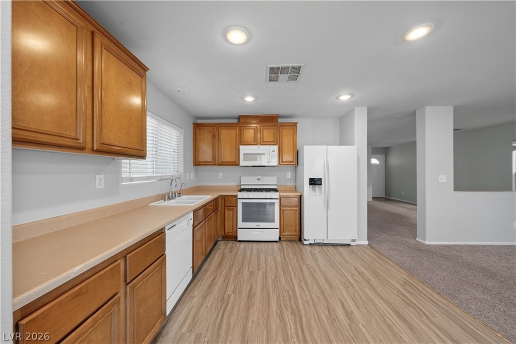 9021 Spirit Canyon Avenue - Photo 8