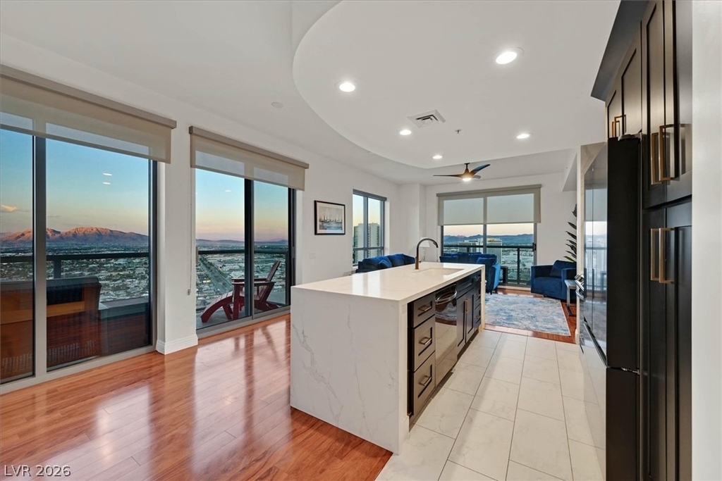 200 W Sahara Avenue - Photo 13