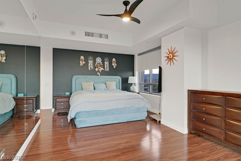 200 W Sahara Avenue - Photo 6