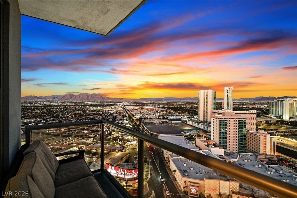 200 W Sahara Avenue - Photo 1