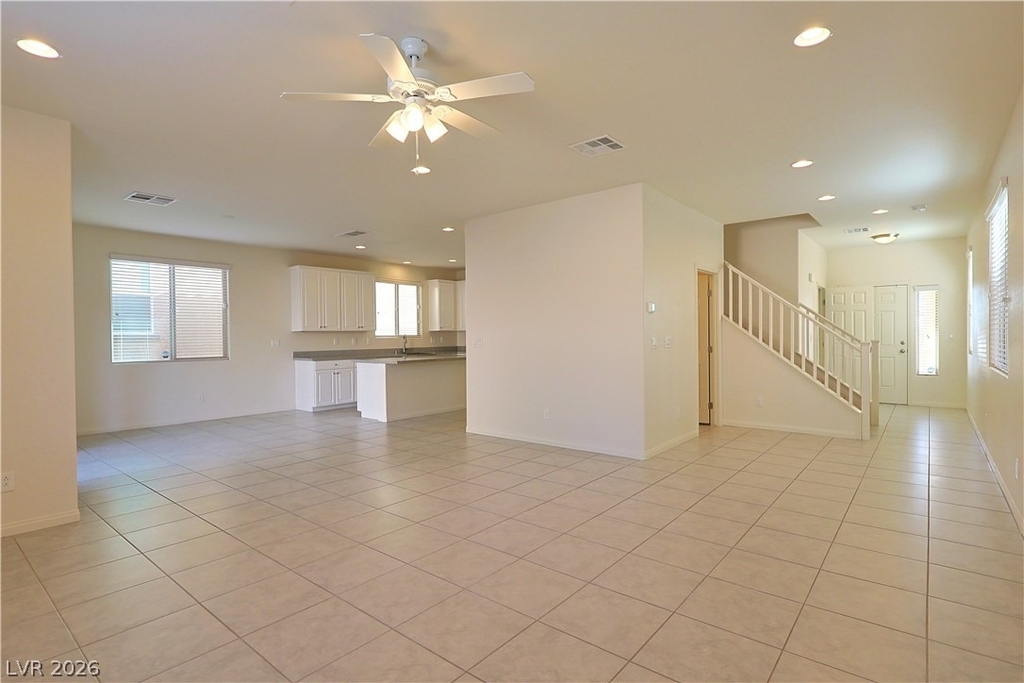 8663 Reynolds Spring Street - Photo 6