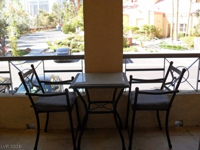 270 Flamingo Road - Photo 8