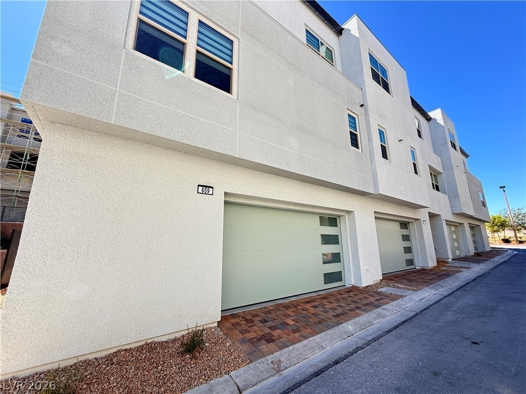 659 Fortis Creek Street - Photo 35