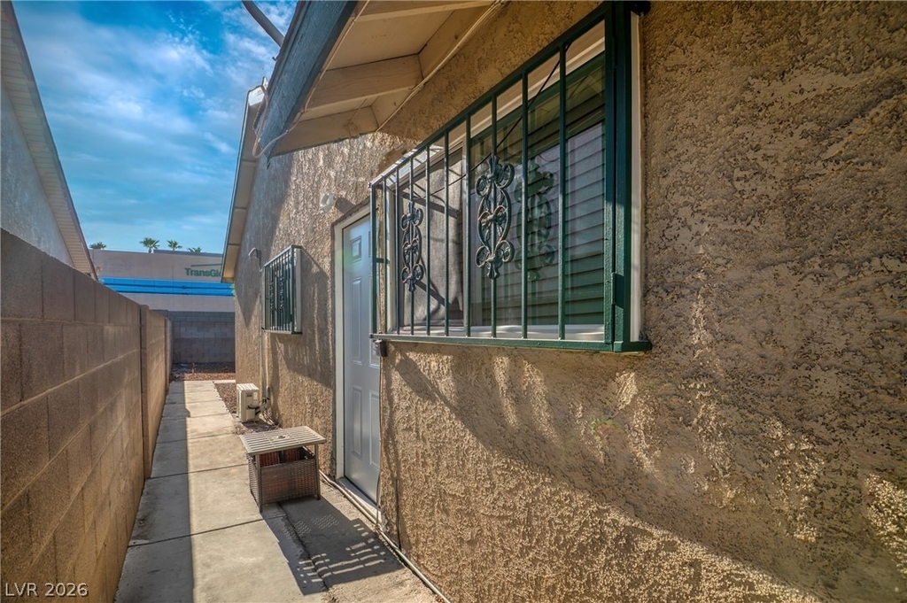 3730 Greenwood Dr. - Photo 25