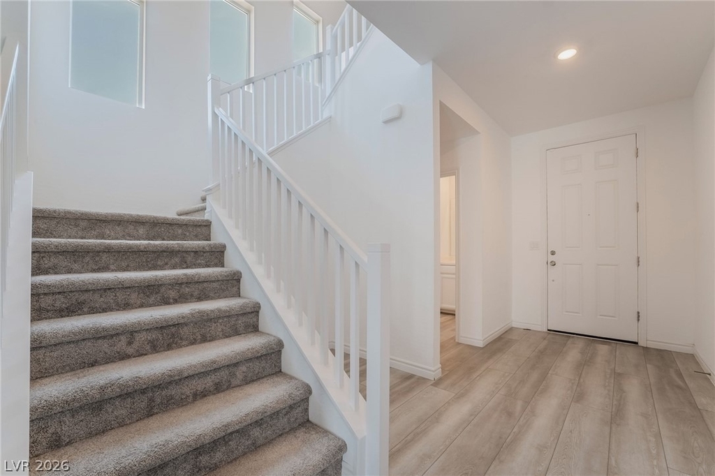 3952 Henny Avenue - Photo 6