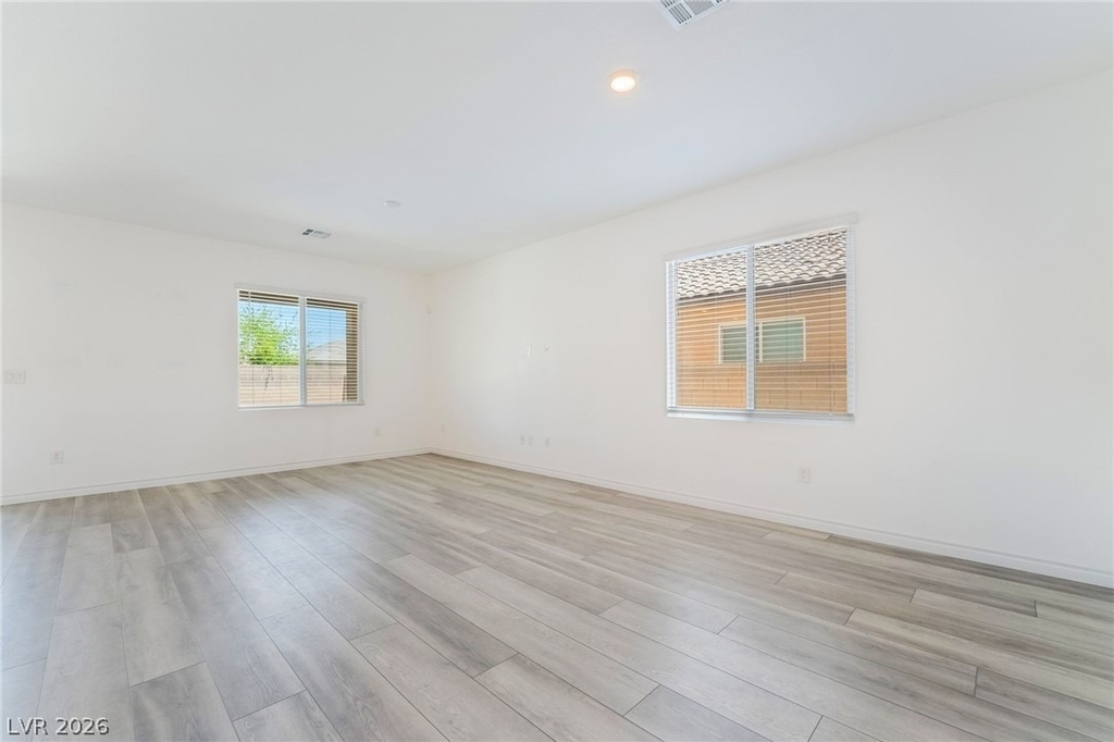 3952 Henny Avenue - Photo 9