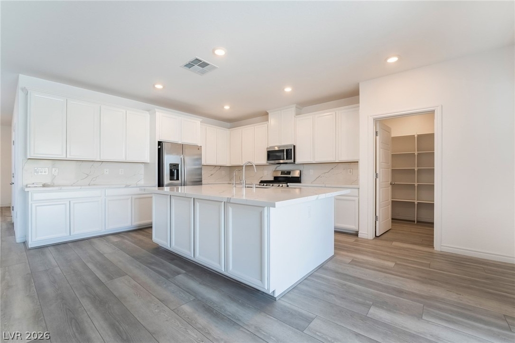 3952 Henny Avenue - Photo 14