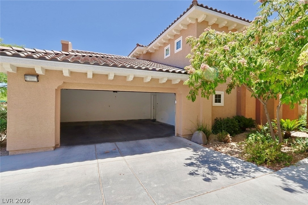845 Pantara Place - Photo 2