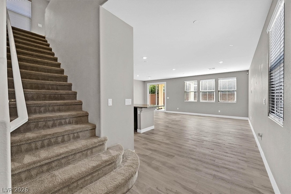 2823 Turnstone Ridge Street - Photo 2