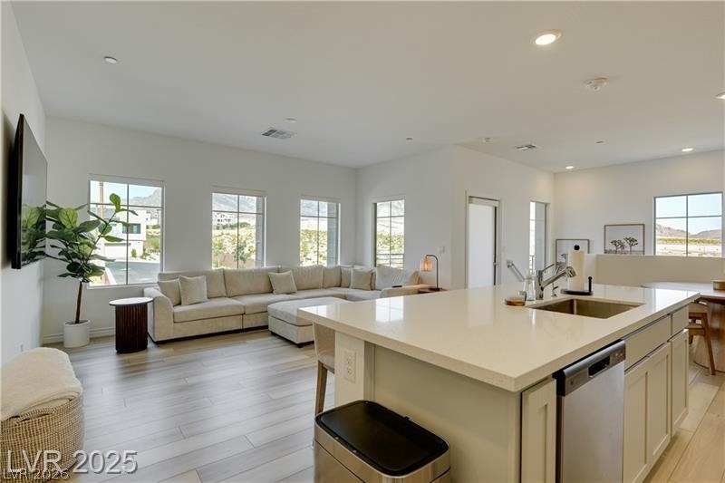 600 N Carriage Hill Drive - Photo 6