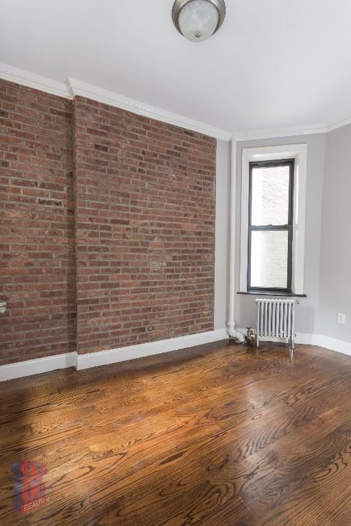 West 108th Street between Columbus Avenue and Manhattan Avenue  - Photo 4