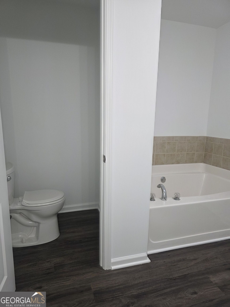 5732 Singlebriar Court - Photo 13