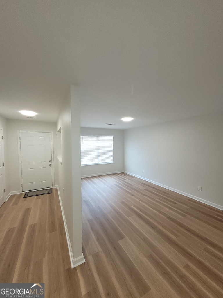 625 Chase Lane - Photo 3