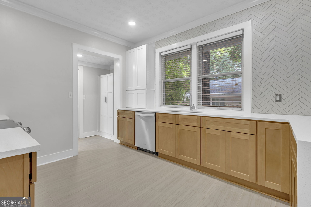 265 Haas Avenue Se - Photo 9