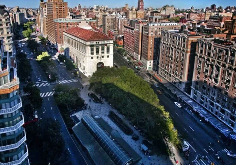 160 West 73rd Street - Photo 5