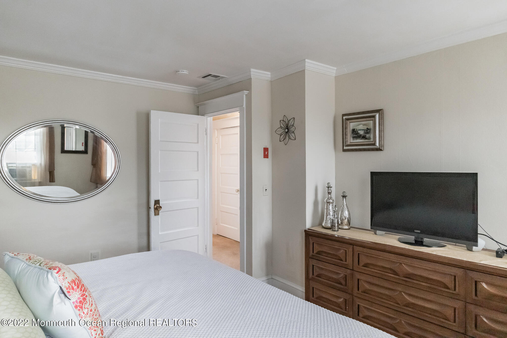 51 Seadrift Avenue - Photo 16