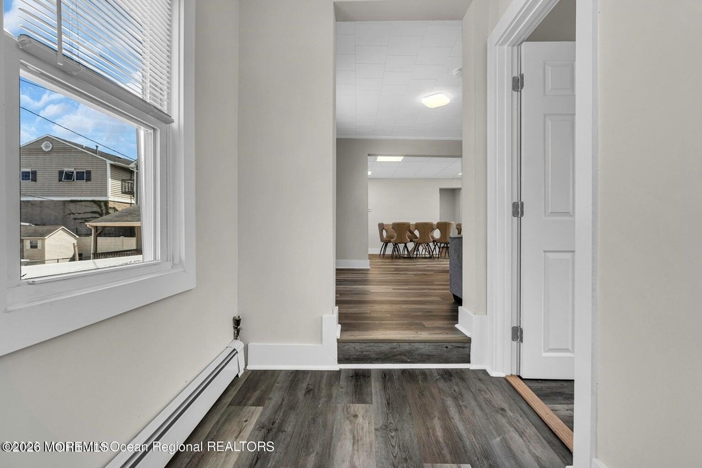 39 Sheridan Avenue - Photo 3