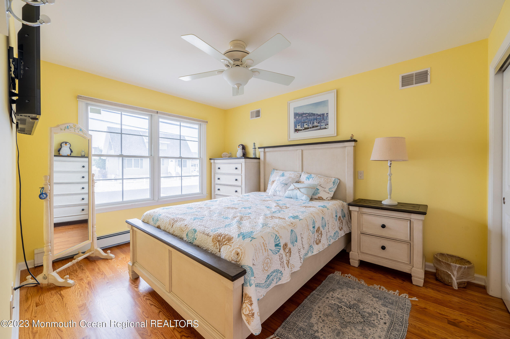 219 3rd Avenue - Photo 16