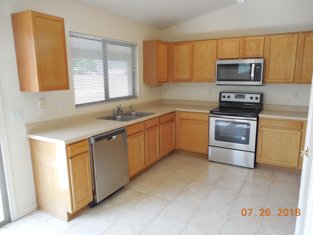 15883 W Tasha Drive - Photo 11