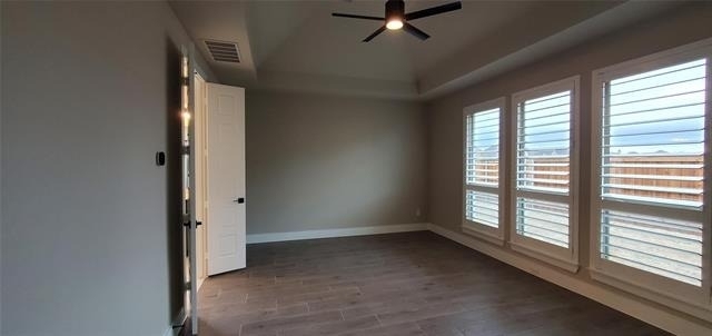 3320 Honey Suckle Lane - Photo 13