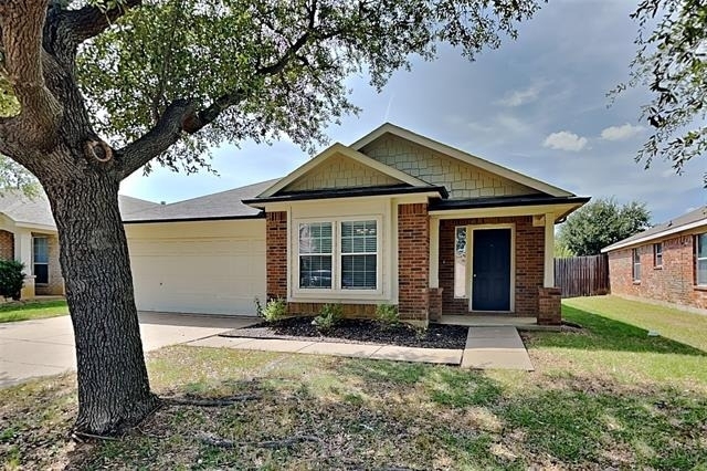 621 Soledad Street - Photo 0