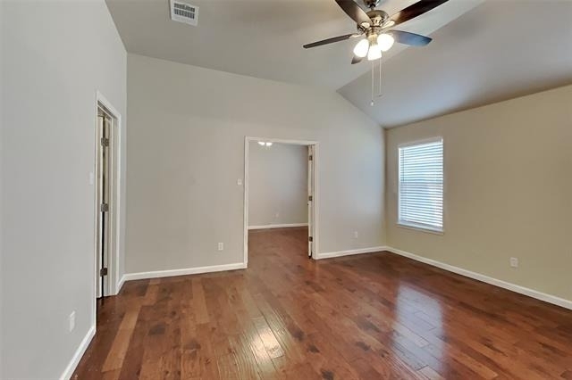 621 Soledad Street - Photo 8