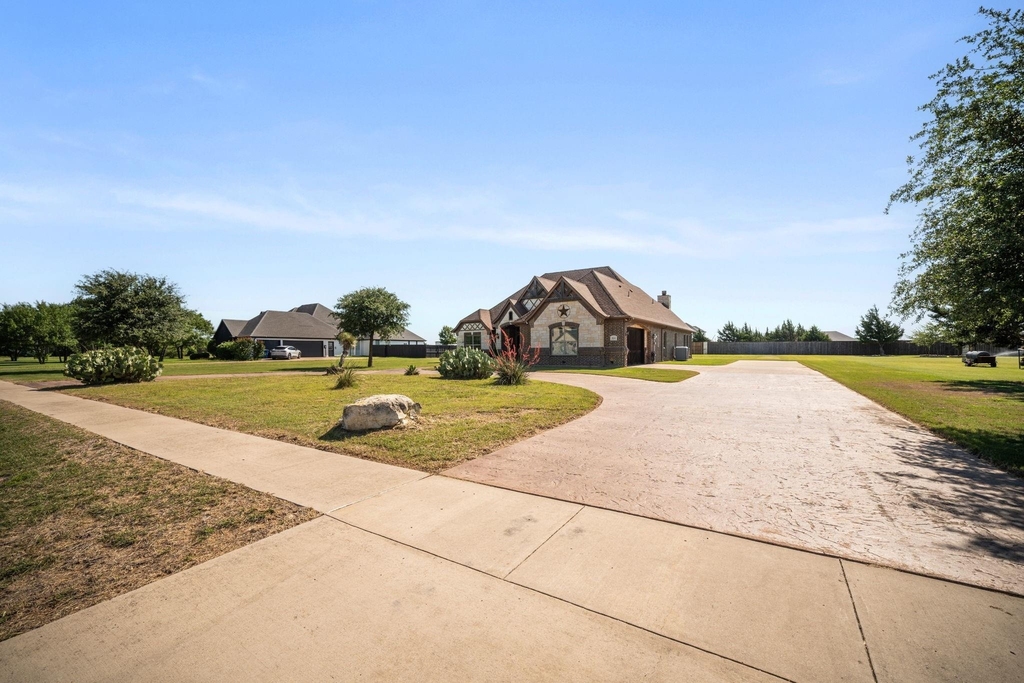 422 Rugged Drive - Photo 1