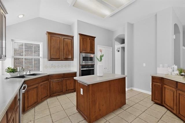 100 Shumard Court - Photo 9