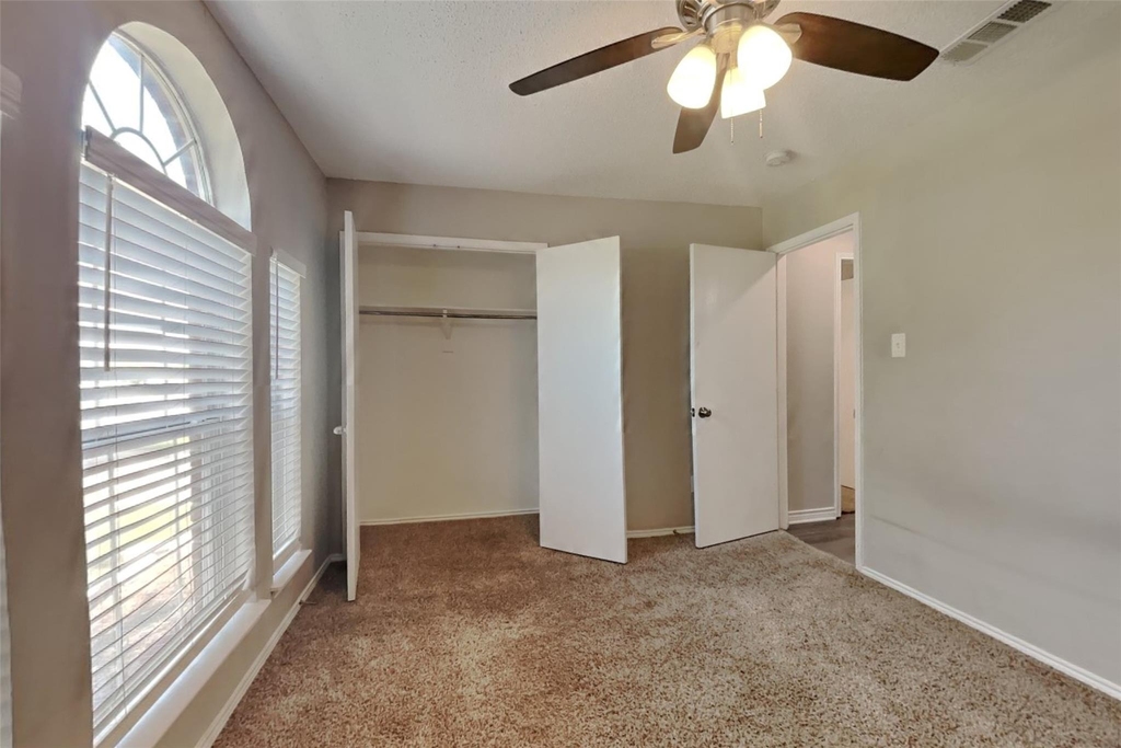 1616 Ocean Drive - Photo 13