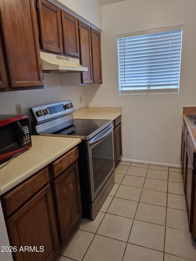 1345 E Campbell Avenue - Photo 0