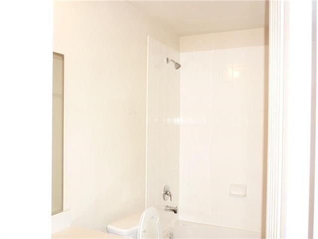 1806 Arbordale Way - Photo 4