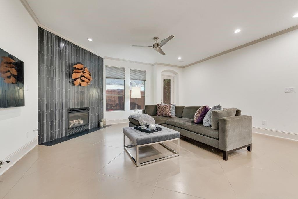 5113 Vandelia Street - Photo 7
