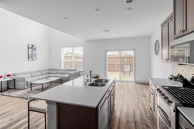 992 Emil Place - Photo 4