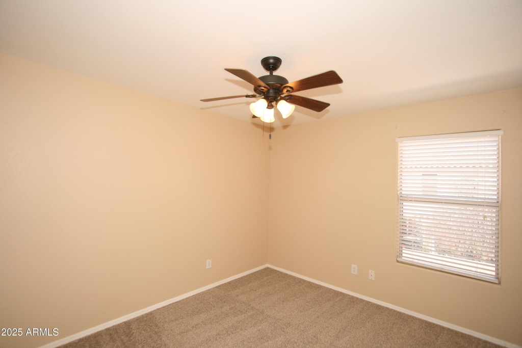 12826 W Windsor Avenue - Photo 20