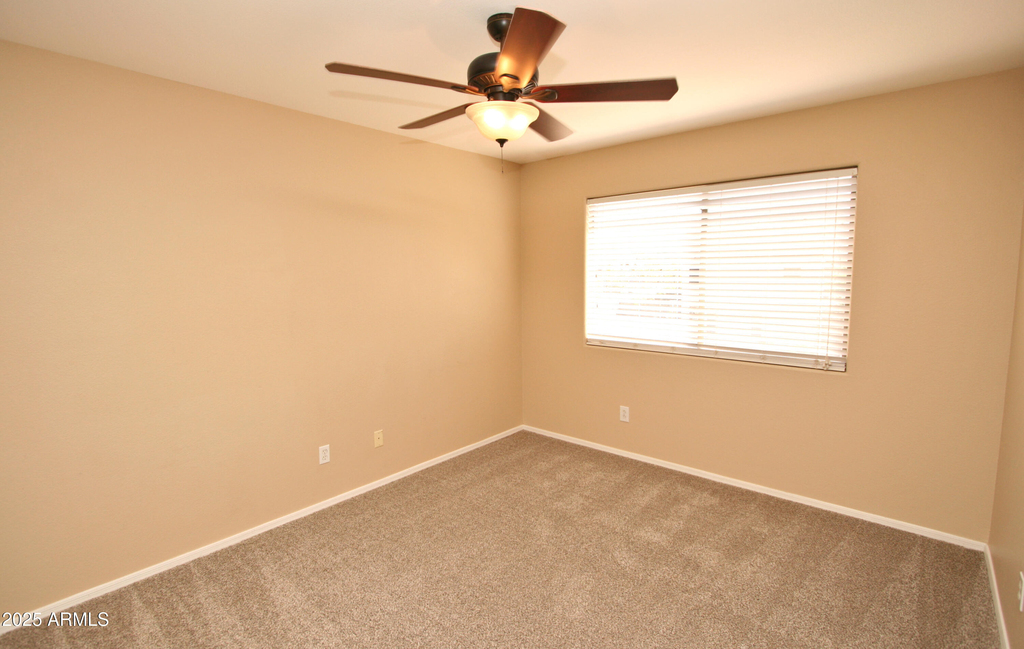 12826 W Windsor Avenue - Photo 14