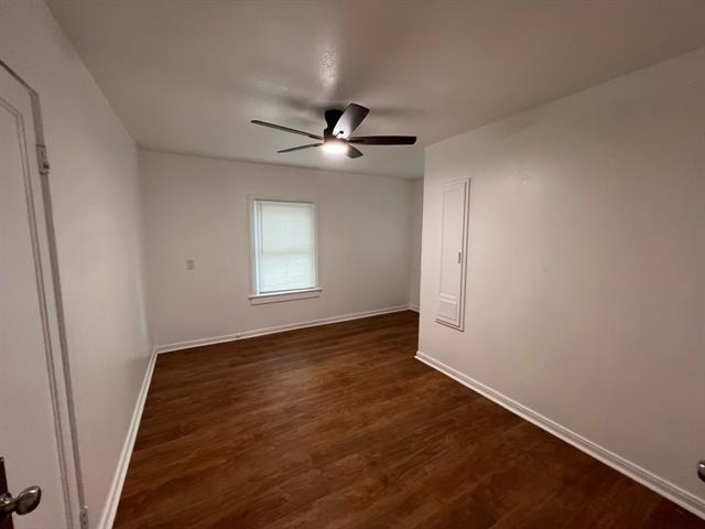 622 N Austin Street - Photo 13