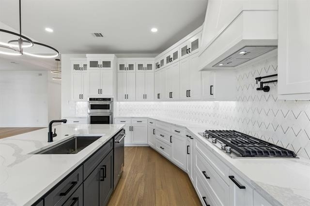 312 Carrington Drive - Photo 3