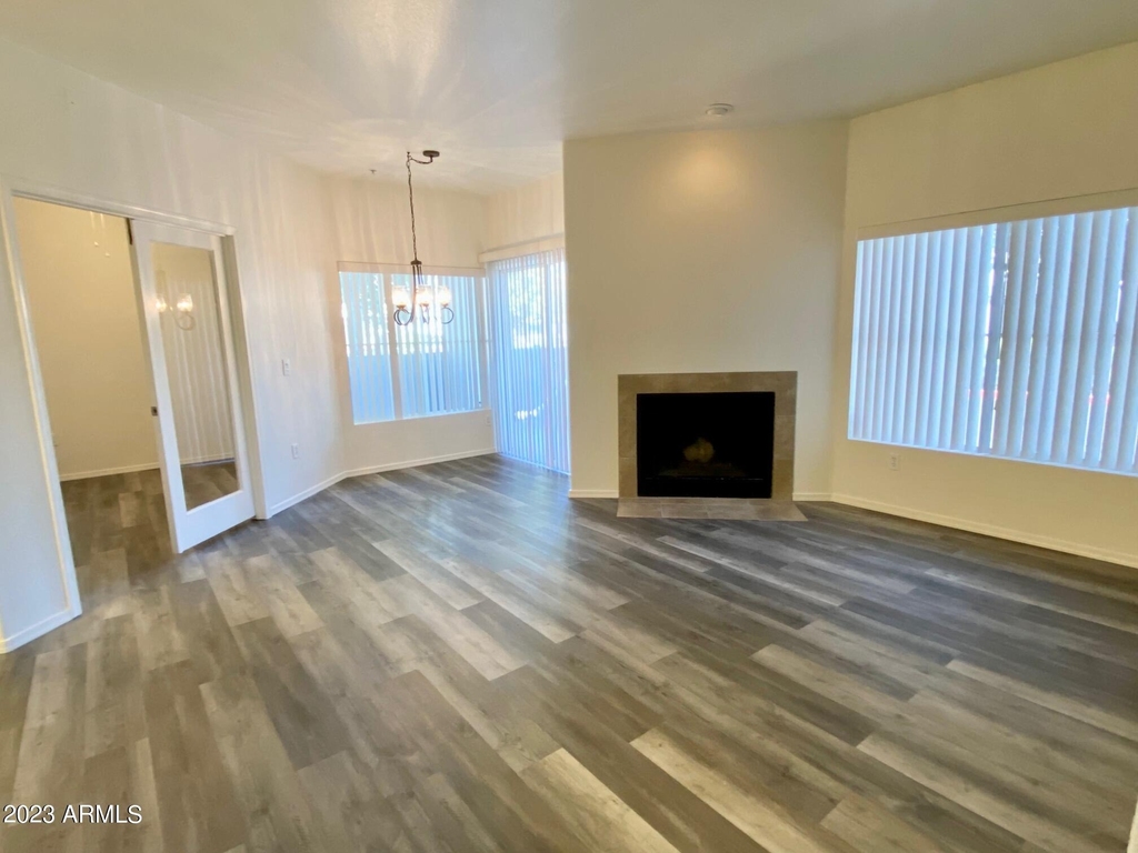 600 W Grove Parkway - Photo 16