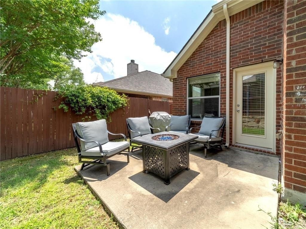 8574 Robertson Drive - Photo 15