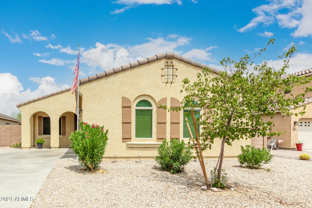 1008 W Deoni Trail - Photo 1
