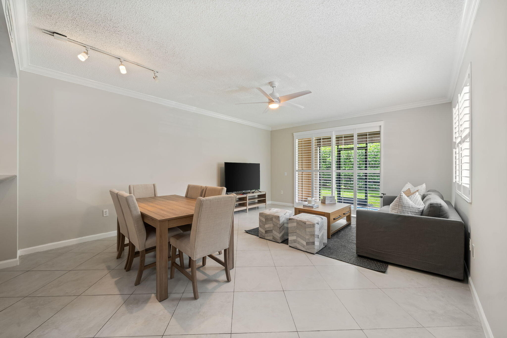 11789 Saint Andrews Place - Photo 10