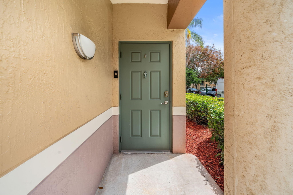 11789 Saint Andrews Place - Photo 3
