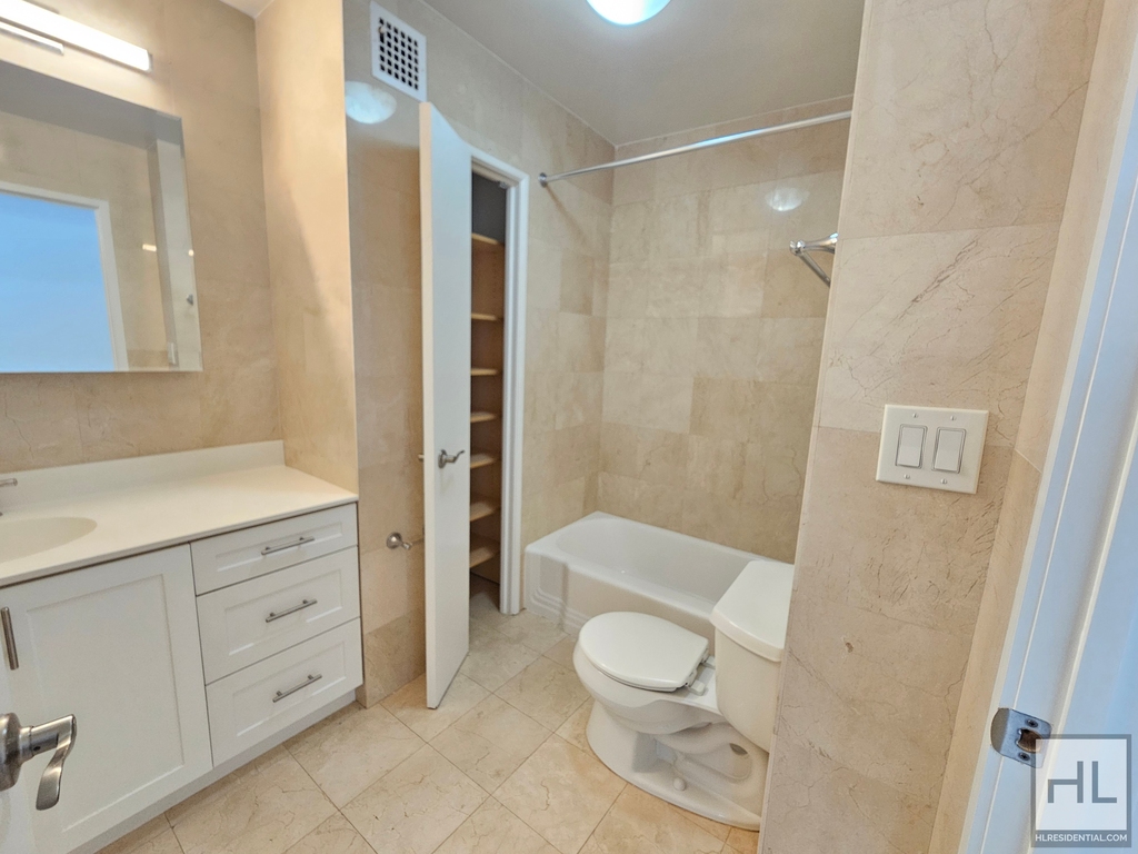 East 36 Street - Photo 2