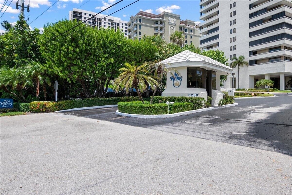 5280 N Ocean Drive - Photo 30