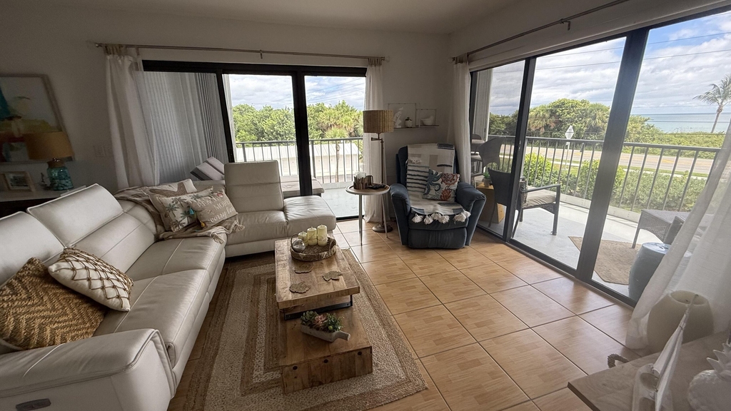 5159 N Hwy A1a N - Photo 8